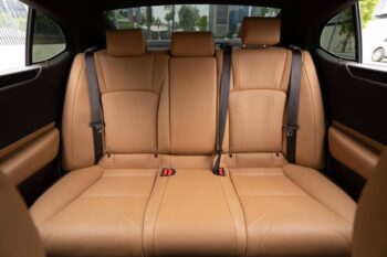 lexus-es-250-2020-hnc-8-350x233-1.jpg